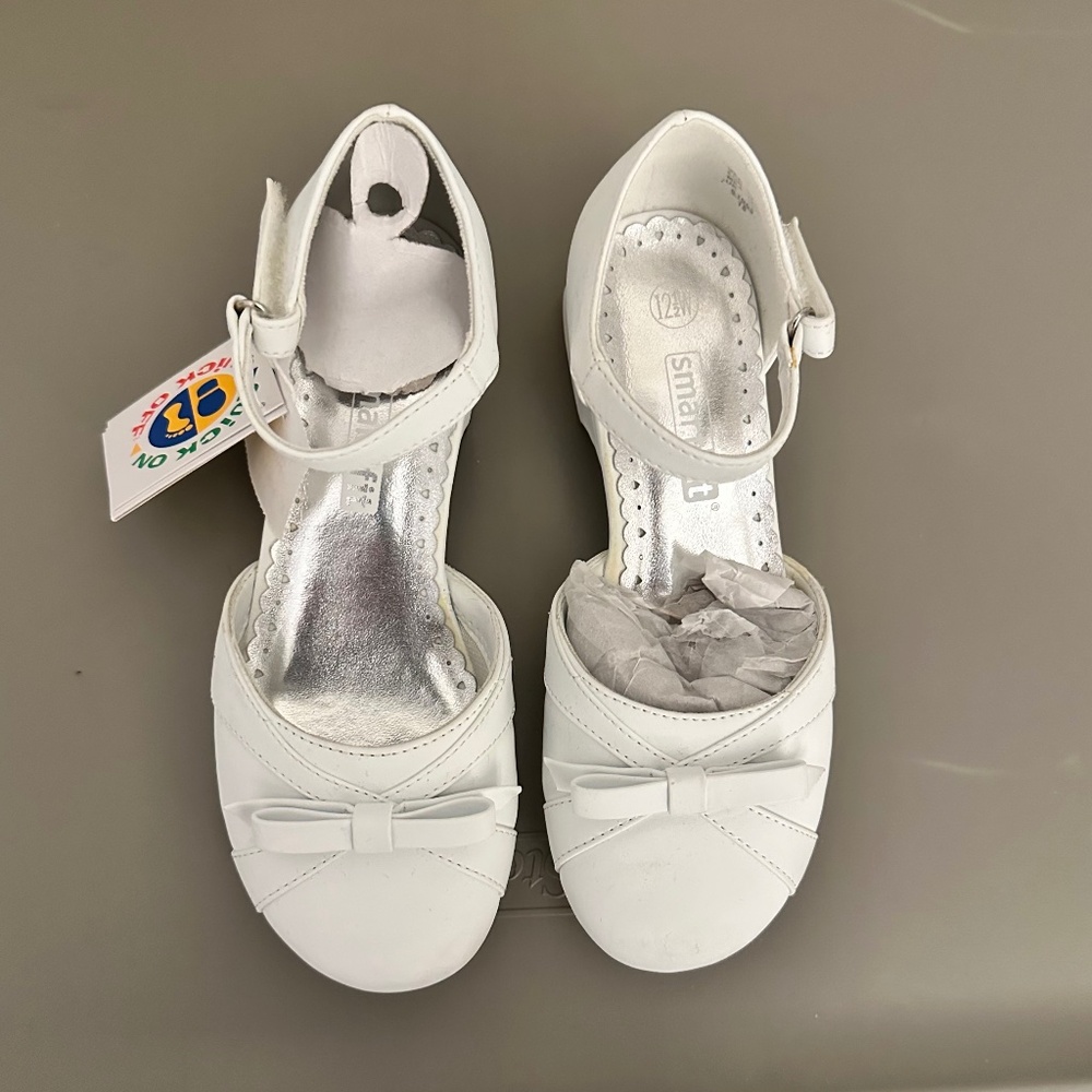 Girls Spring Dress Shoes Size 12.5 W White NWT in box